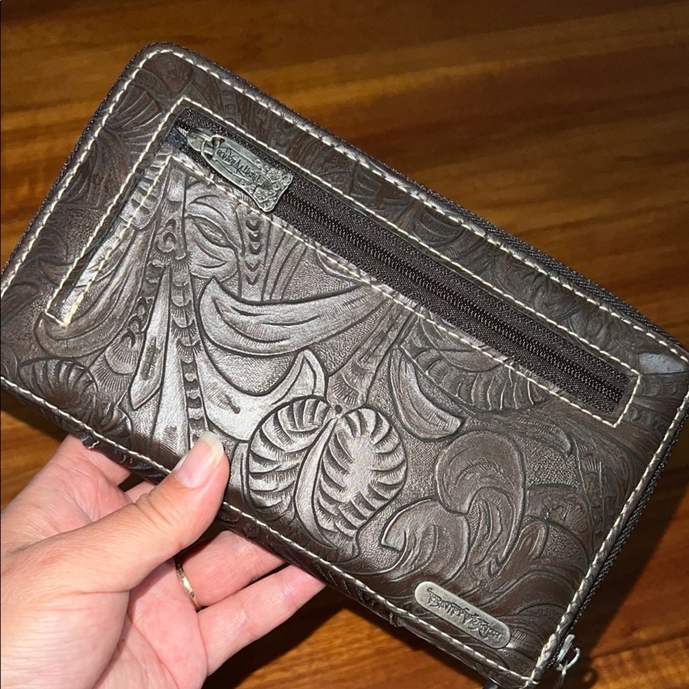 Embossed Wristlet Wallet - Picture 12 of 13